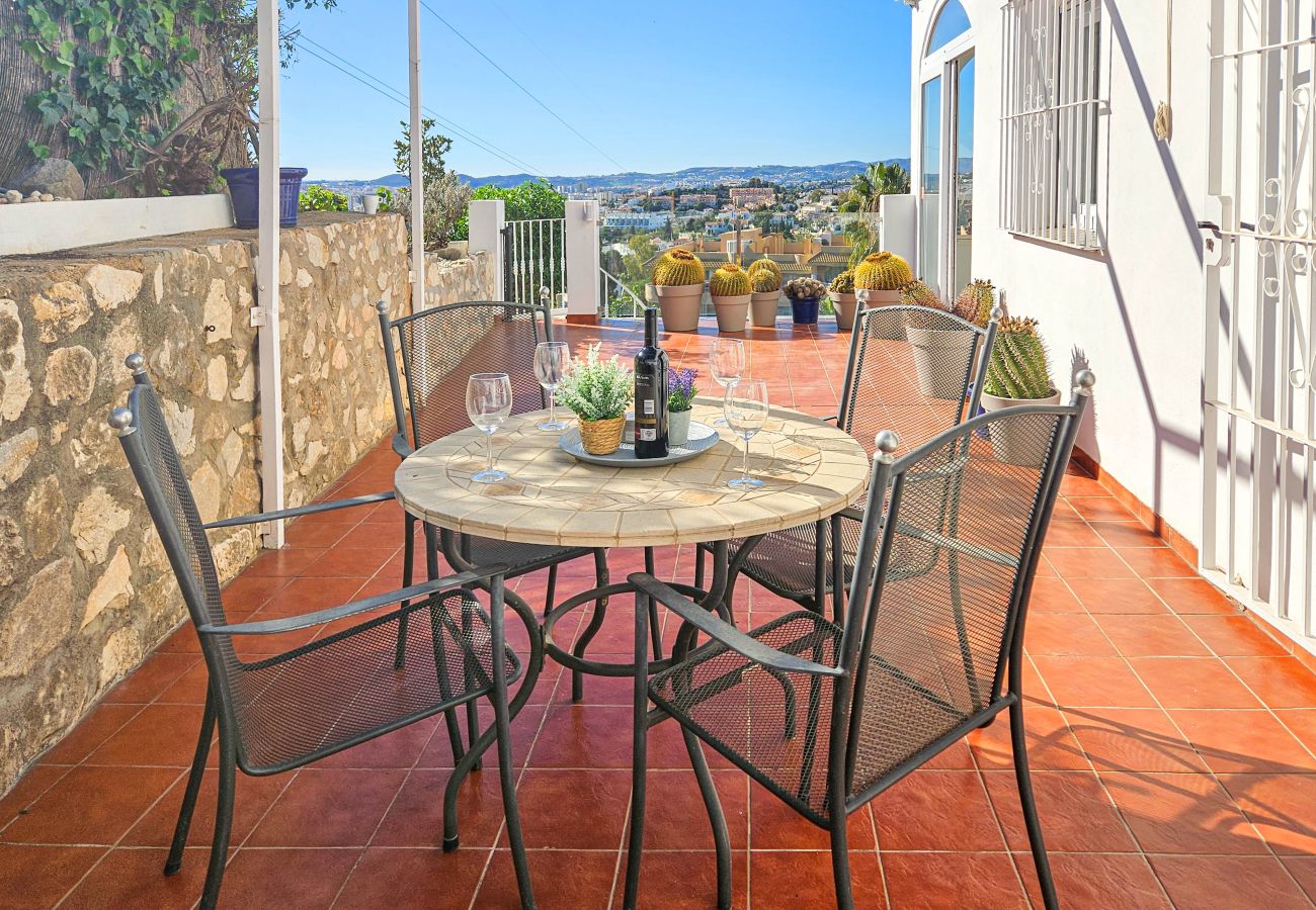 Villa in Fuengirola - Three bedroom villa with private pool in Torreblanca