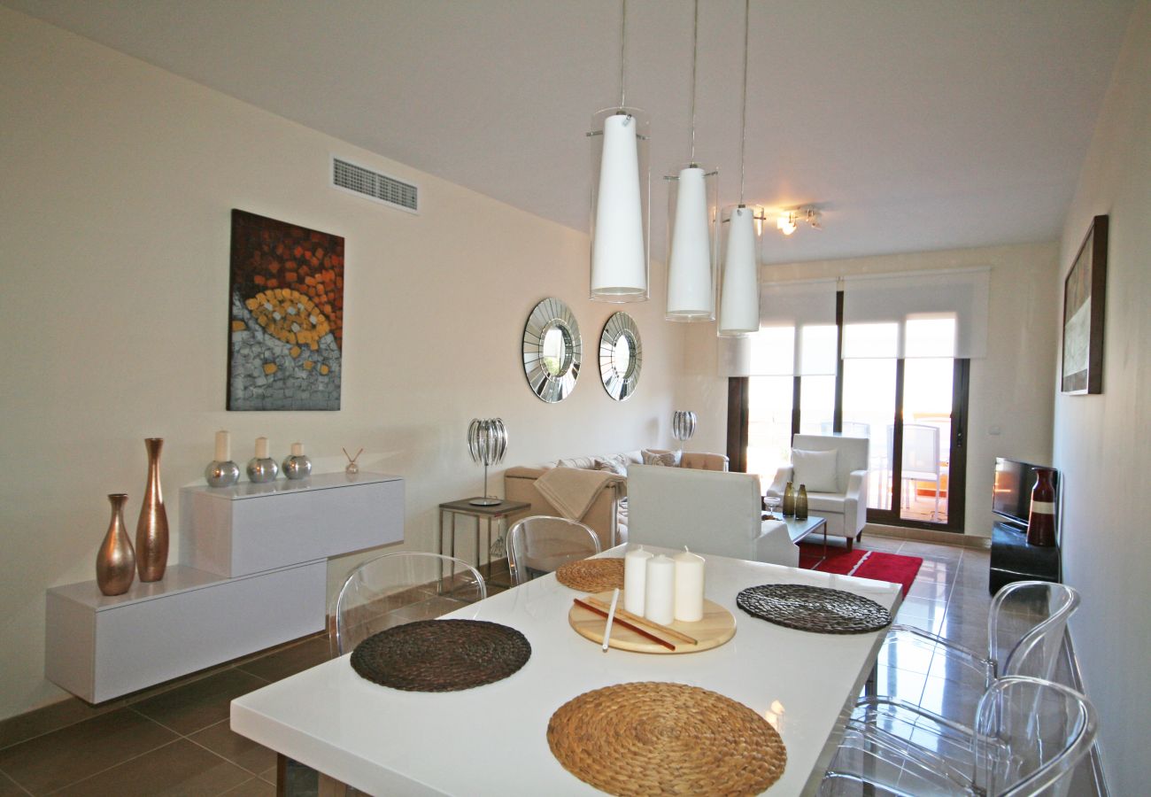 Apartment in Estepona - Two Bedroom apartment Playa del Angel Estepona