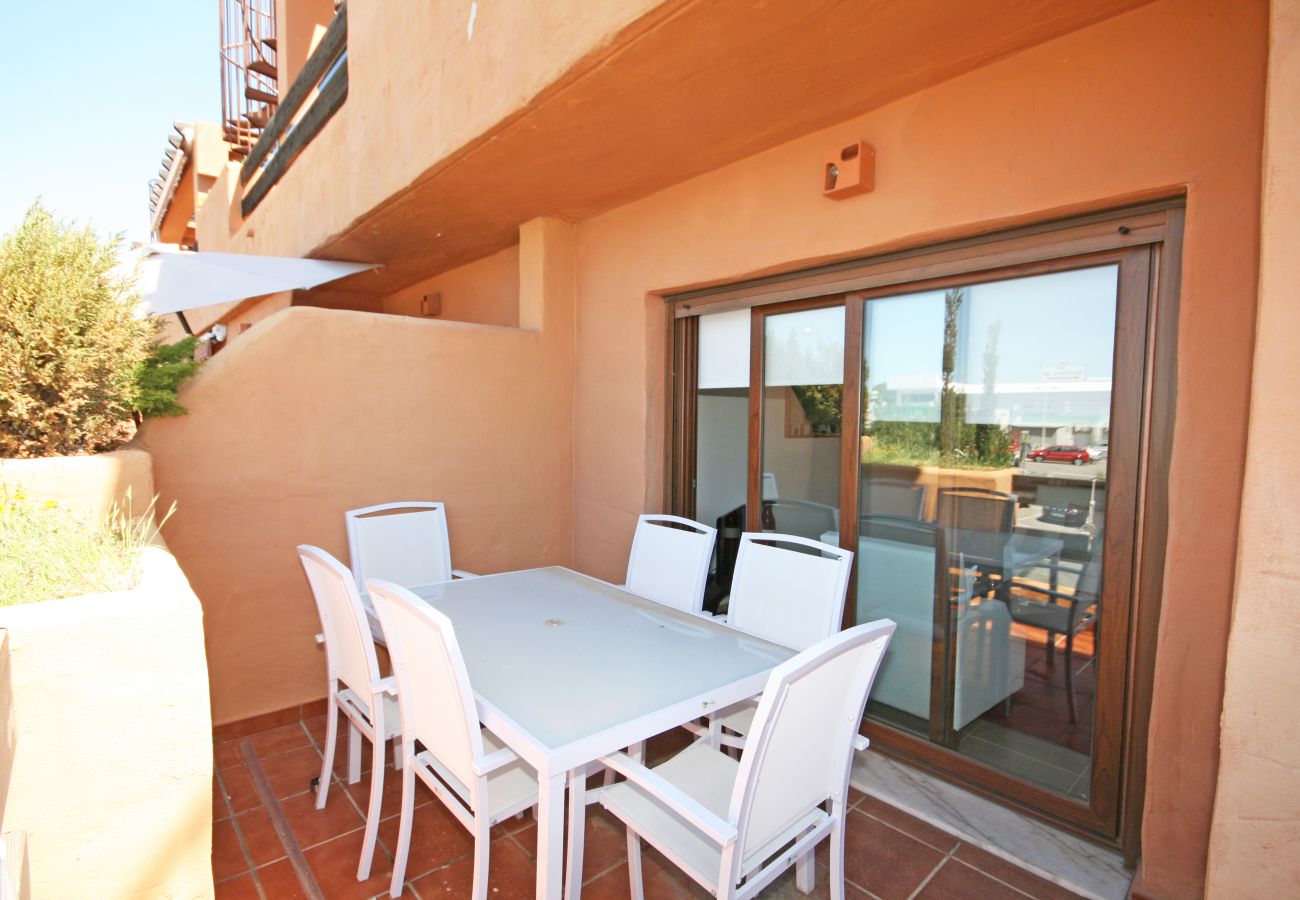 Apartment in Estepona - Two Bedroom apartment Playa del Angel Estepona