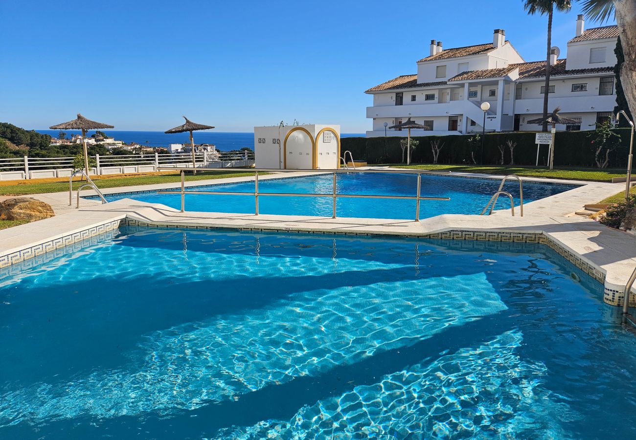Apartment in Mijas Costa - 2 bedroom garden apartment in Riviera