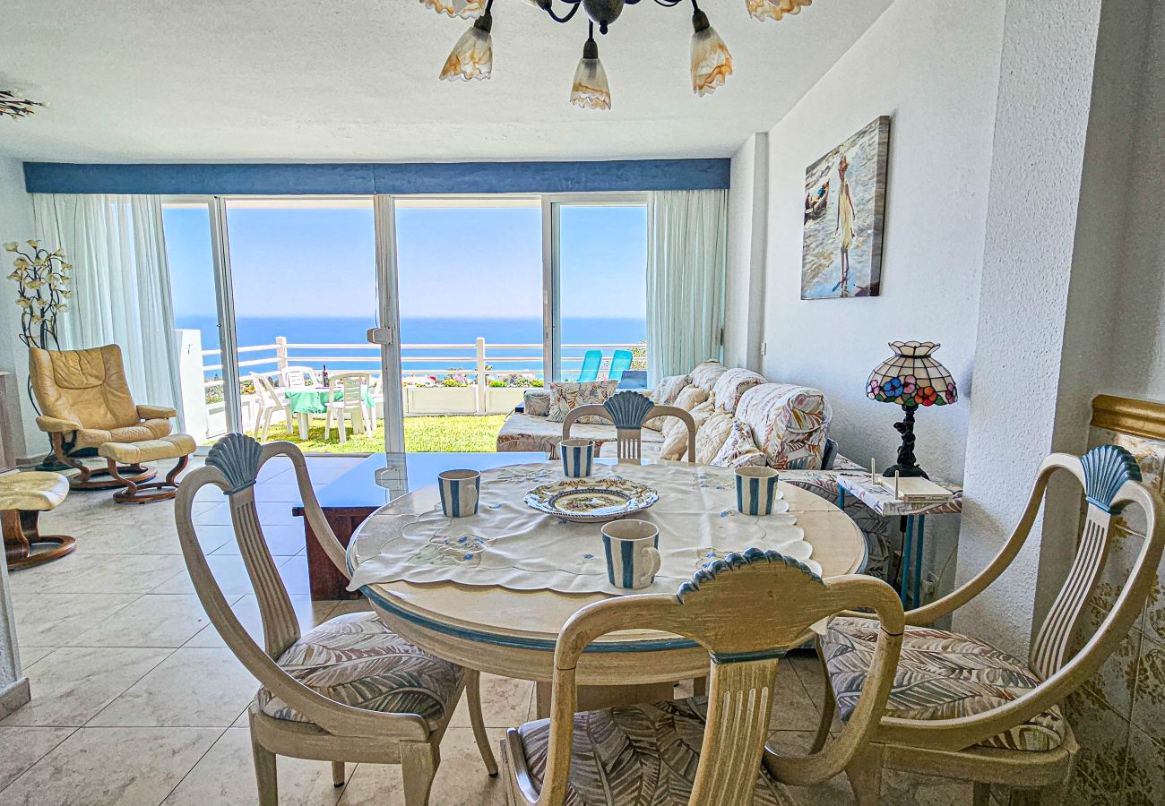 Apartment in Mijas Costa - 2 bedroom garden apartment in Riviera