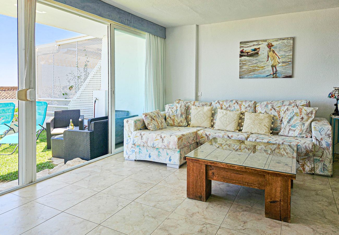 Apartment in Mijas Costa - 2 bedroom garden apartment in Riviera