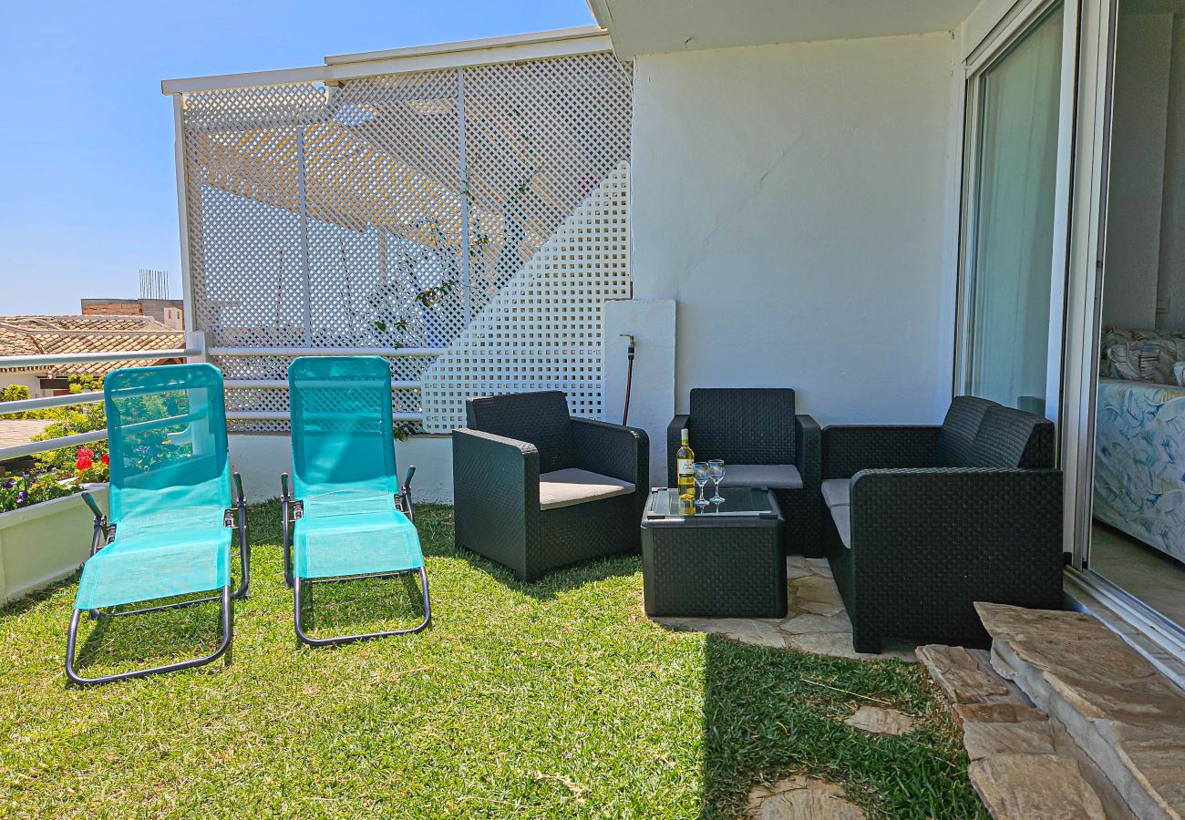Apartment in Mijas Costa - 2 bedroom garden apartment in Riviera