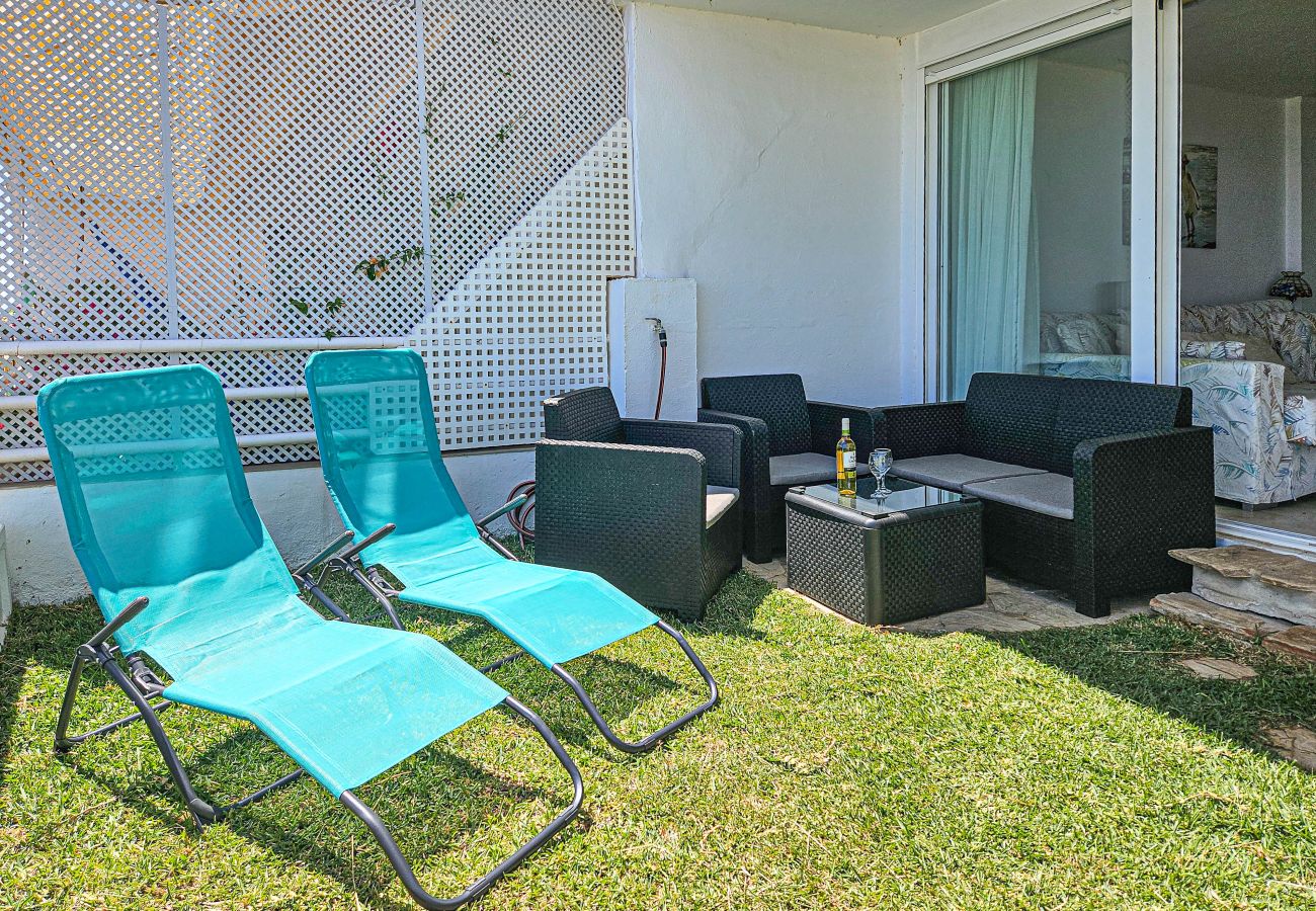 Apartment in Mijas Costa - 2 bedroom garden apartment in Riviera