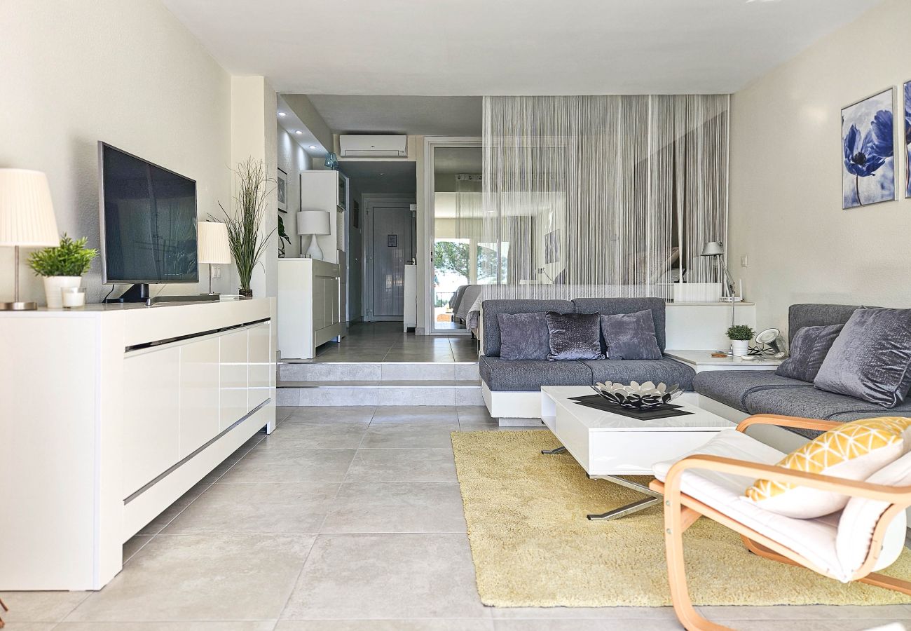 Studio in Mijas Costa - Spacious studio apartment in Miraflores