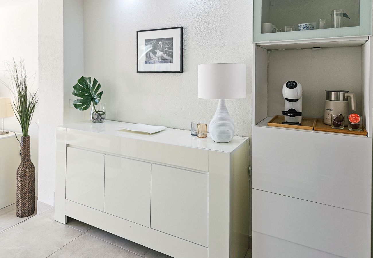 Studio in Mijas Costa - Spacious studio apartment in Miraflores
