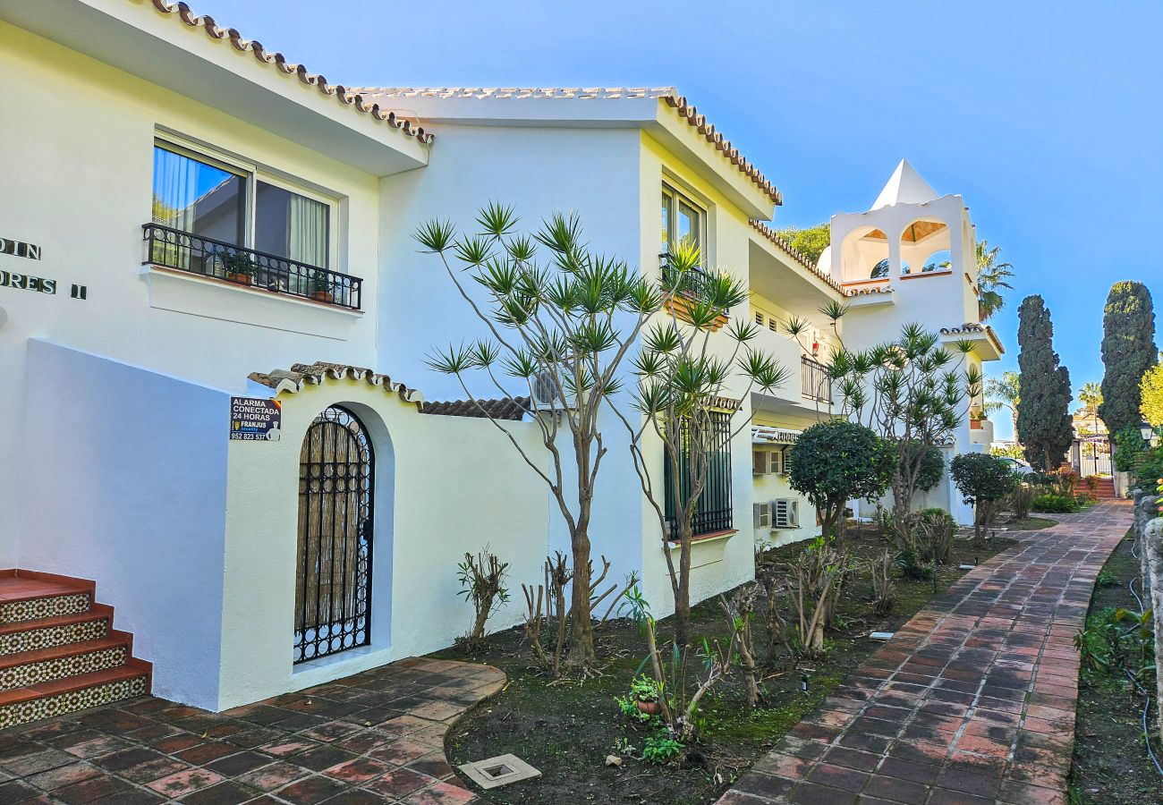 Studio in Mijas Costa - Spacious studio apartment in Miraflores