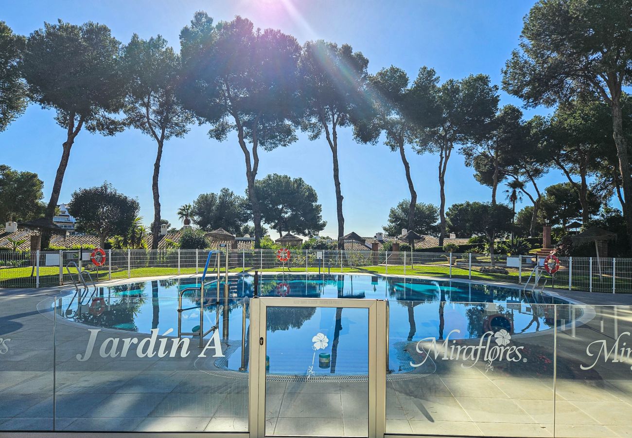 Studio in Mijas Costa - Spacious studio apartment in Miraflores