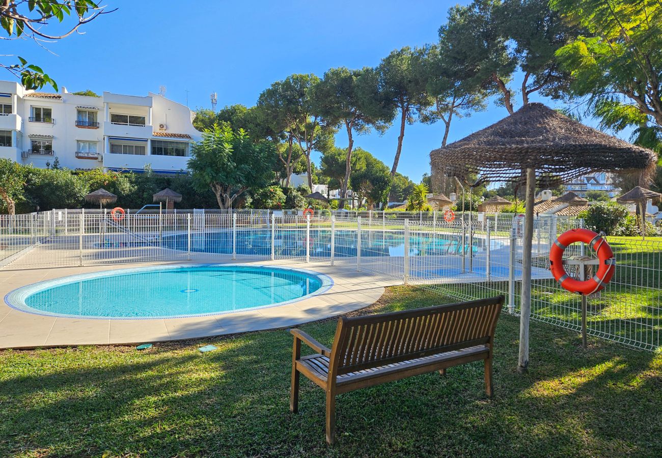 Studio in Mijas Costa - Spacious studio apartment in Miraflores