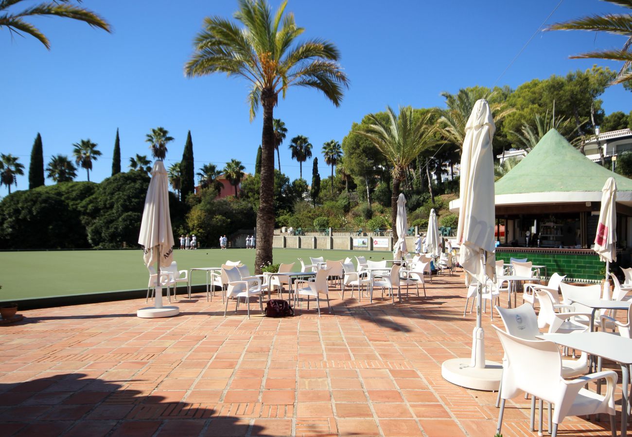 Studio in Mijas Costa - Spacious studio apartment in Miraflores