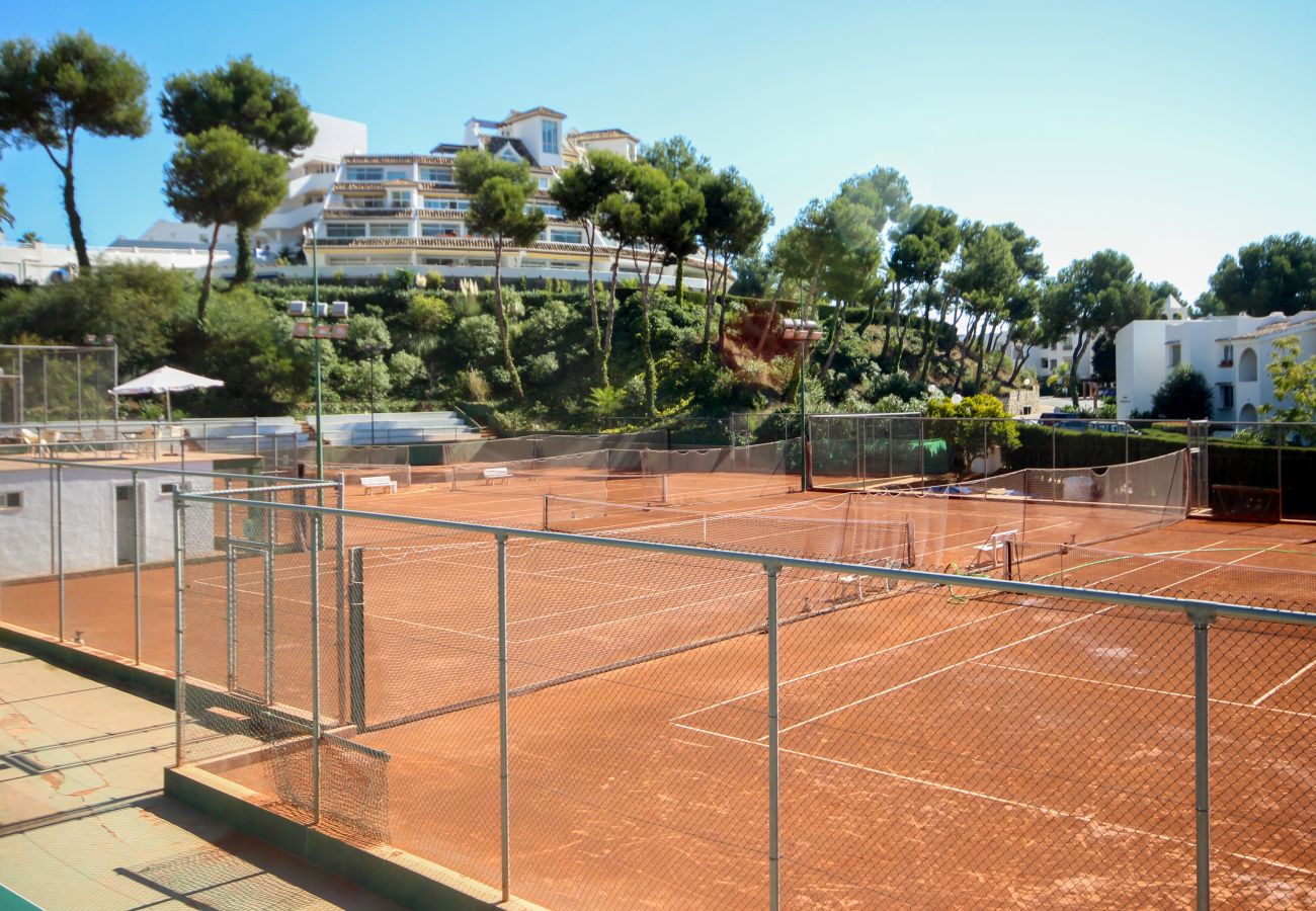 Studio in Mijas Costa - Spacious studio apartment in Miraflores