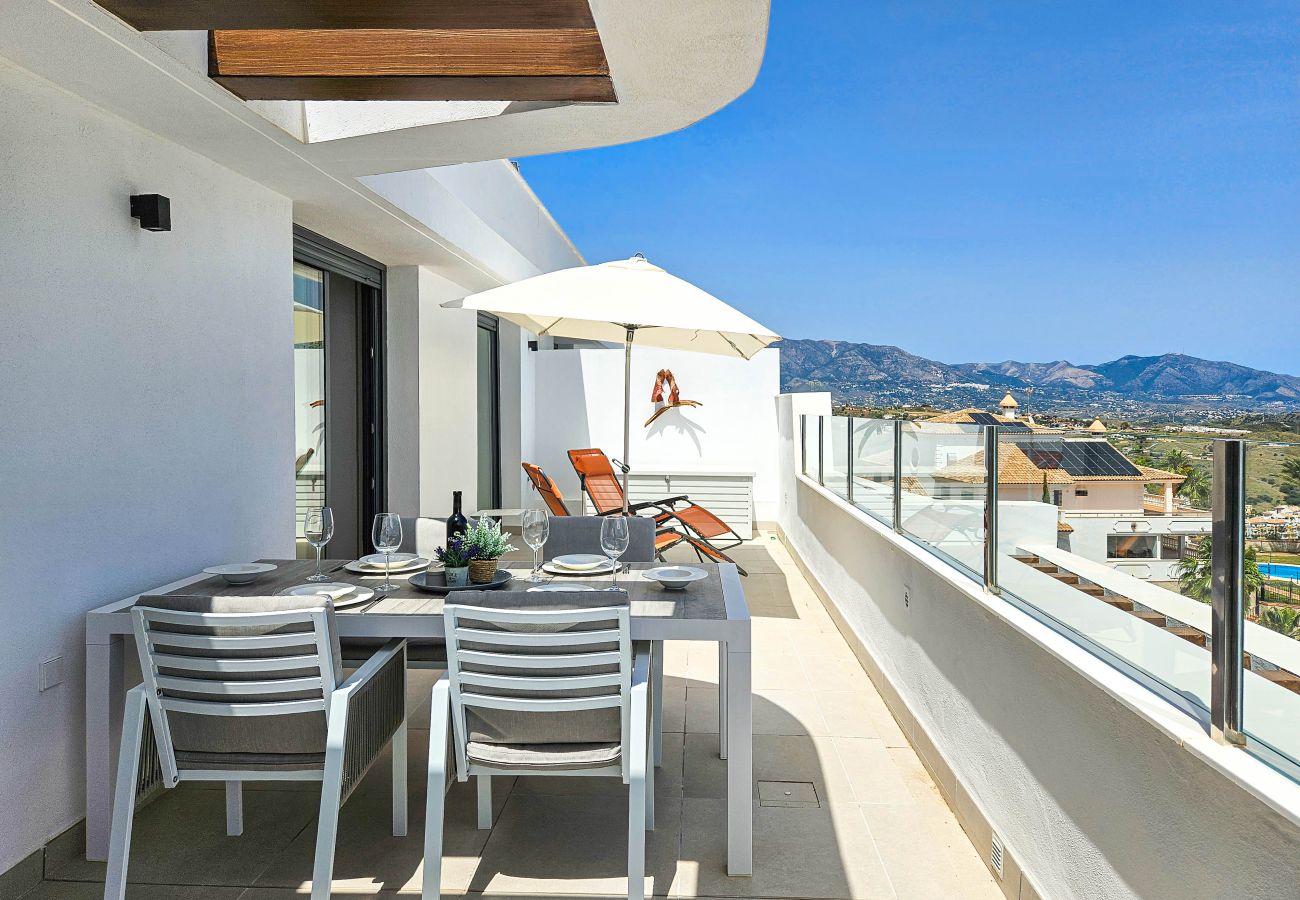 Apartment in La Cala de Mijas - 2 bedroom penthouse in Ipanema near La Cala