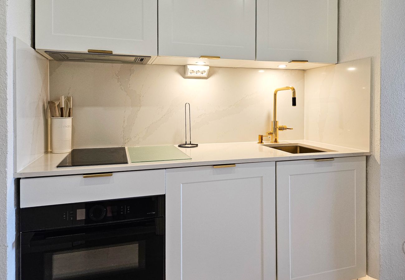 Studio in Mijas Costa - Studio apartment sleeps 4 Miraflores