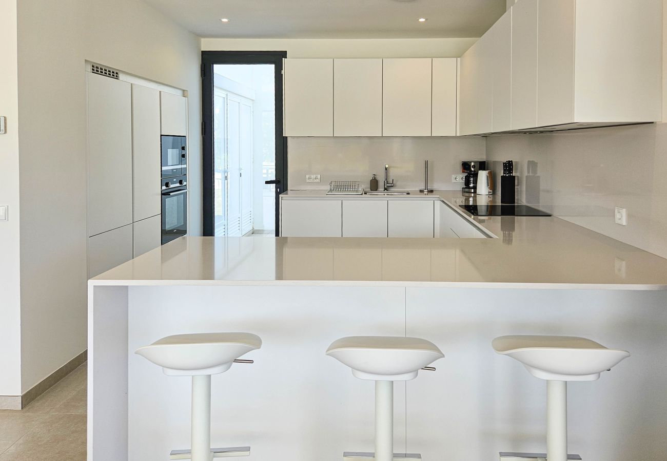 Villa in La Cala de Mijas - New four bedroom villa with private pool 