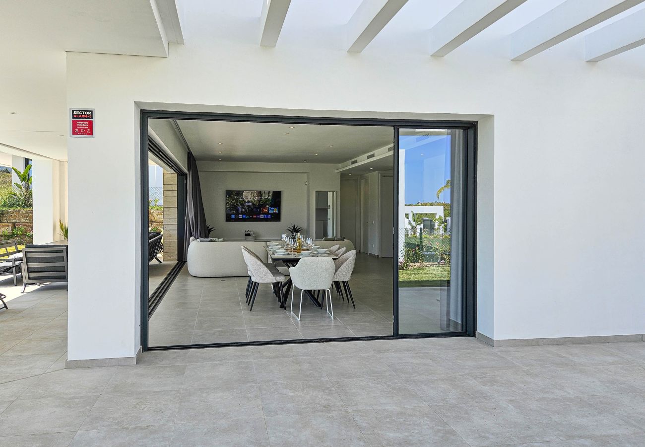 Villa in La Cala de Mijas - New four bedroom villa with private pool 