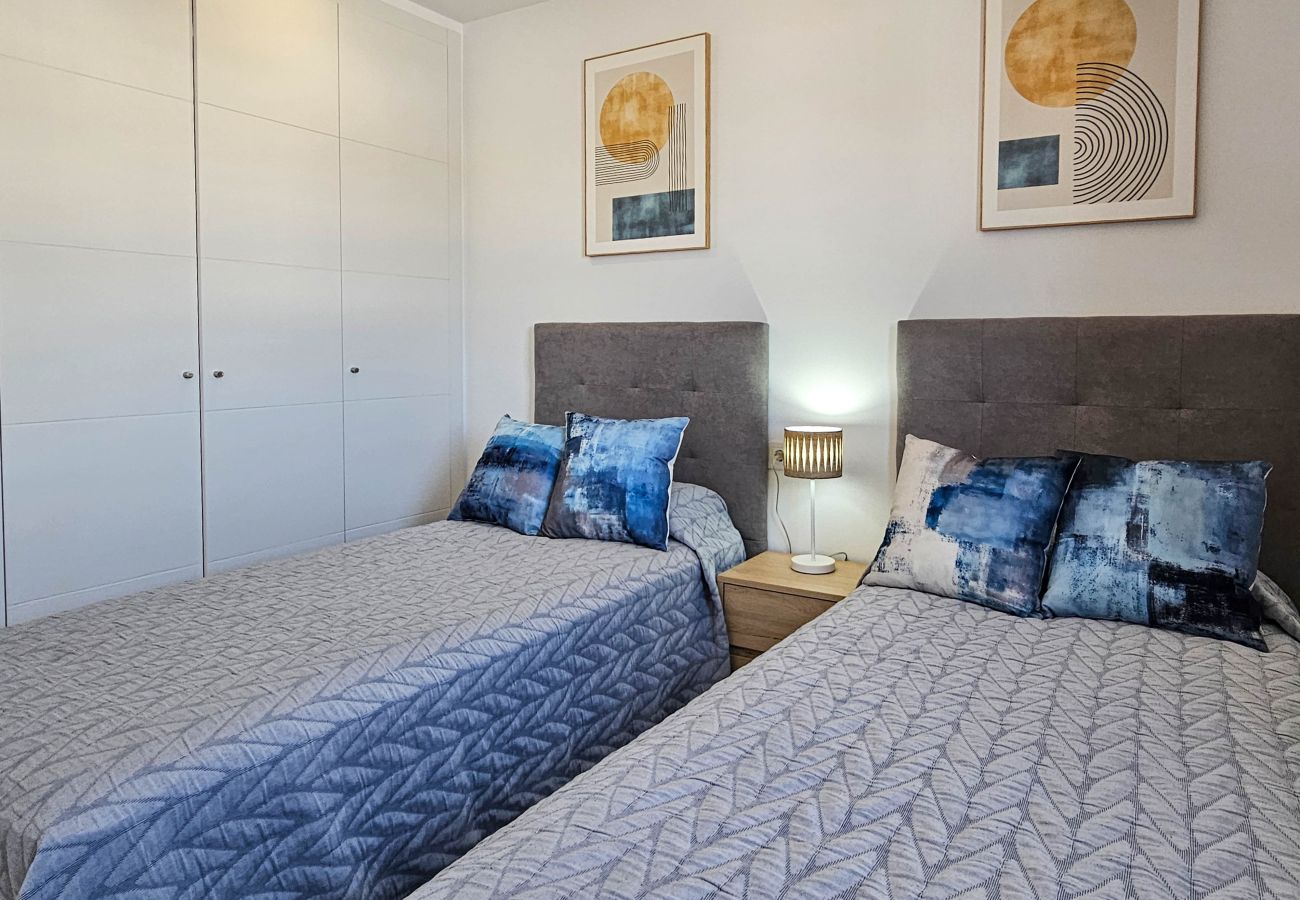 Terraced House in Mijas Costa - 4 bedroom townhouse in La Cala