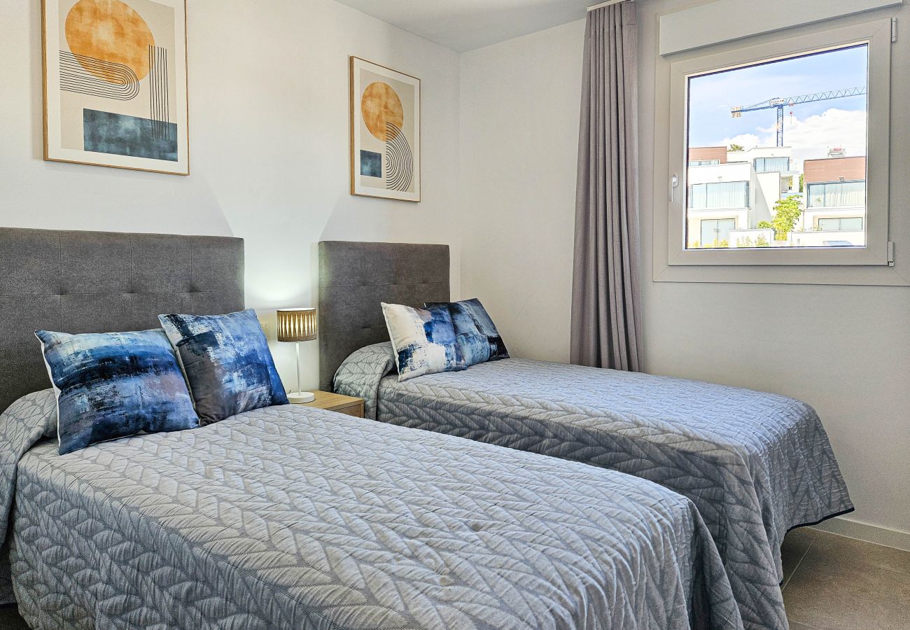 Terraced House in Mijas Costa - 4 bedroom townhouse in La Cala