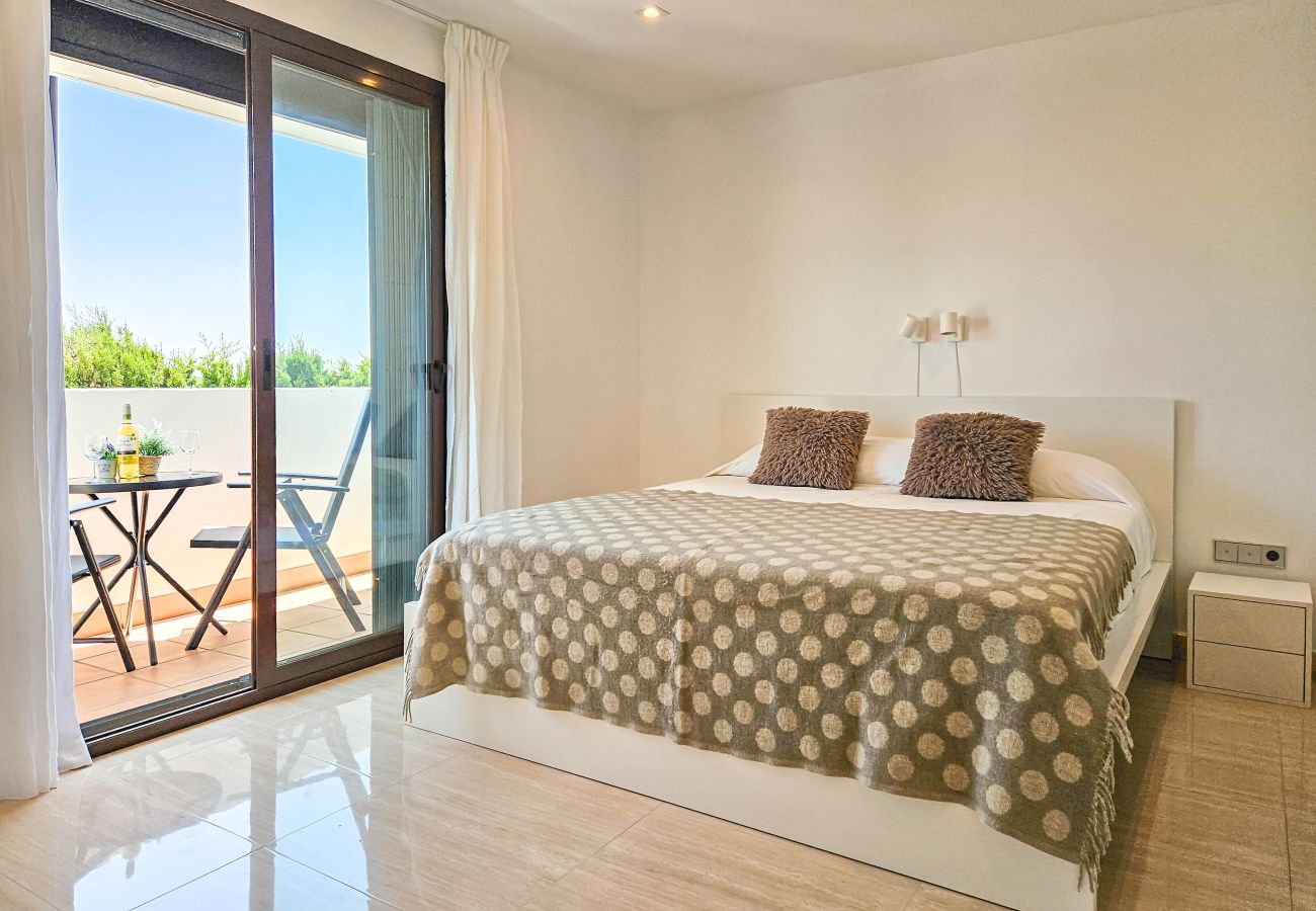 Terraced House in La Cala de Mijas - 3 bedroom townhouse with private pool