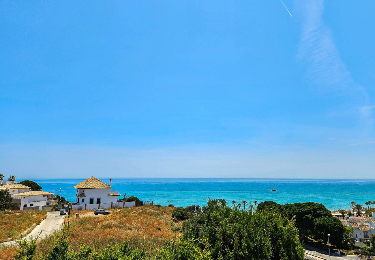 Terraced House in La Cala de Mijas - 3 bedroom townhouse with private pool