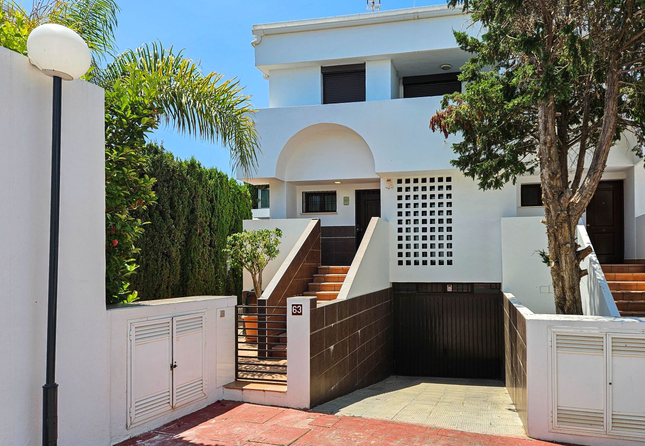Terraced House in La Cala de Mijas - 3 bedroom townhouse with private pool