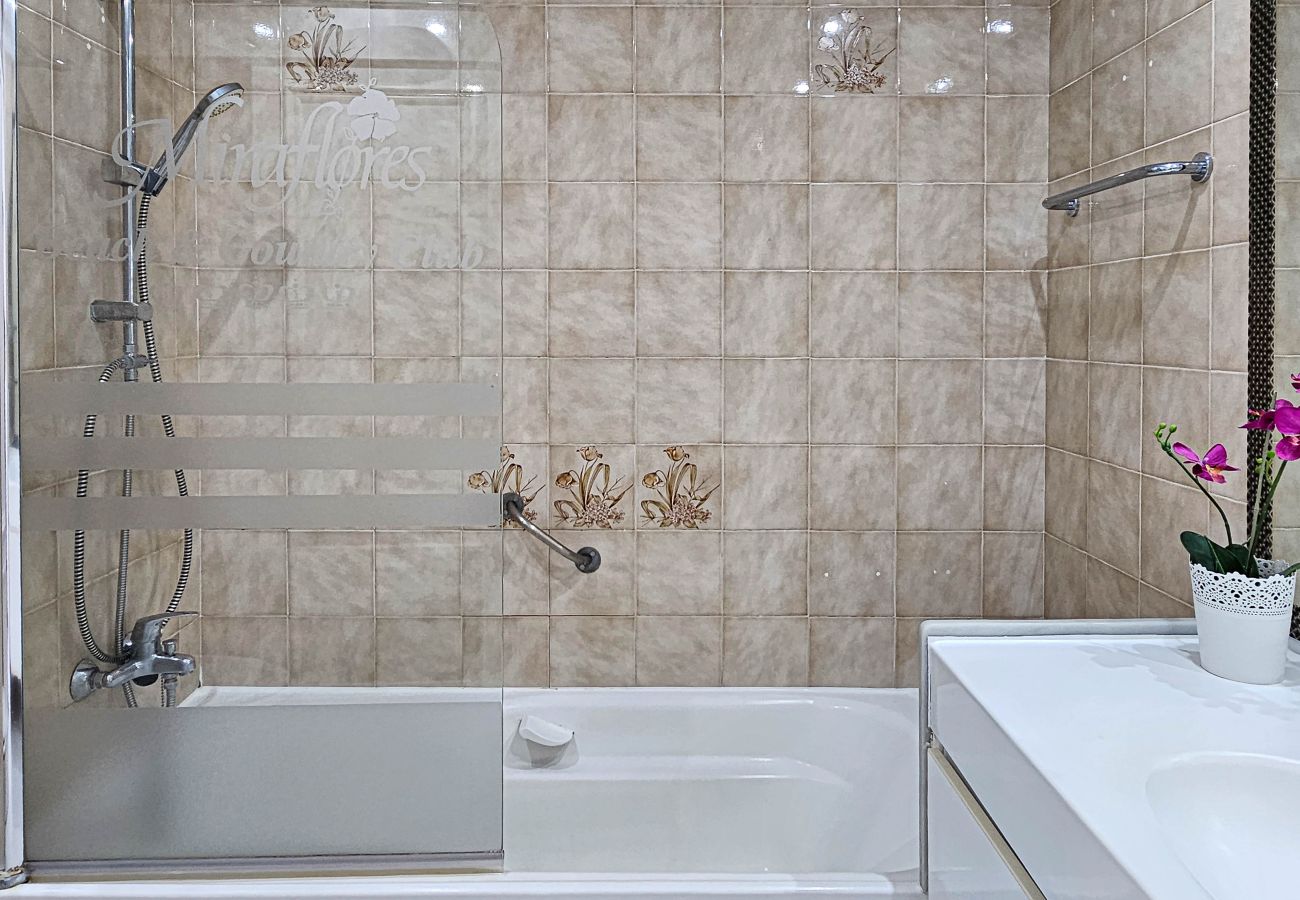 Apartment in Mijas Costa - Two bedroom apartment Monte B Miraflores