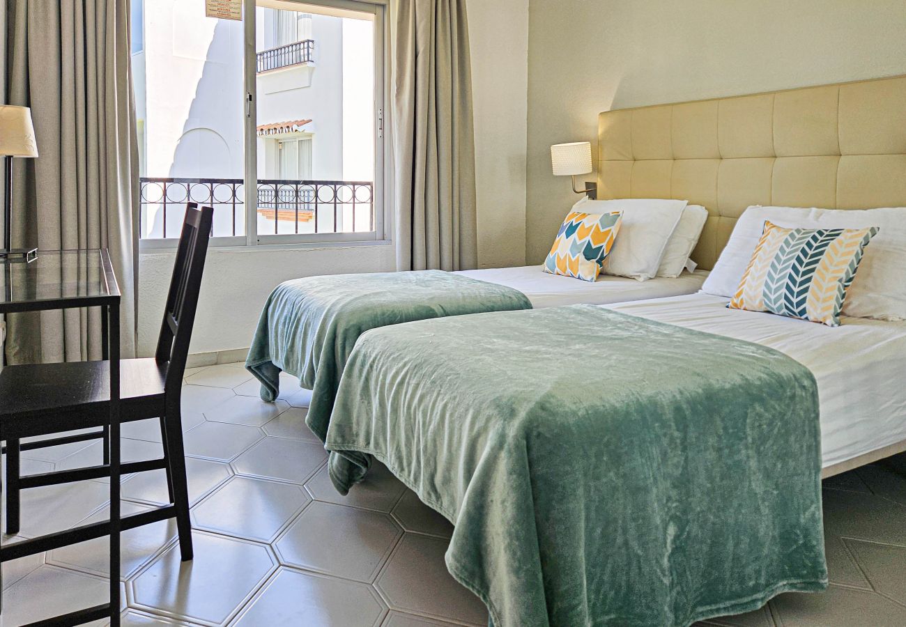 Apartment in Mijas Costa - Two bedroom apartment Monte B Miraflores