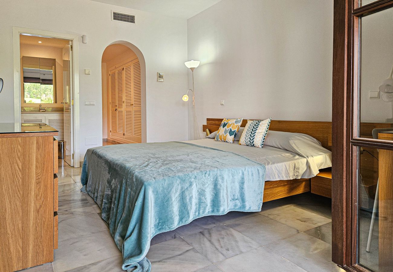 Terraced House in Mijas Costa - 3 bedroom townhouse golf front, Miraflores